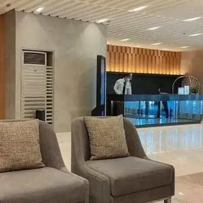 Cozy 1 Bedroom with balcony facing pool near MOA