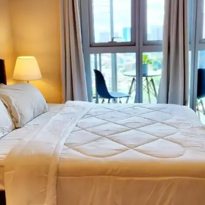 Casa Antonio At Uptown Parksuites Two