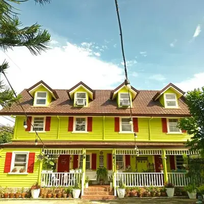 Madie's Place Guest House