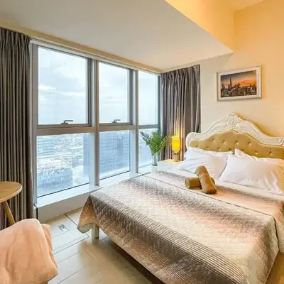 Cityscape View 2BR in Uptown BGC w 200mbps WiFi