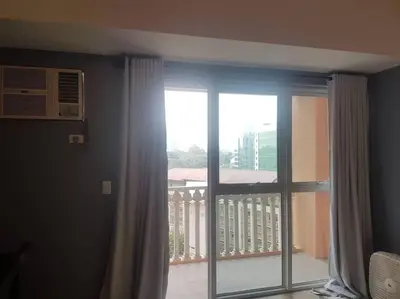 Gallery image of Mckinley BGC Suite in Manila