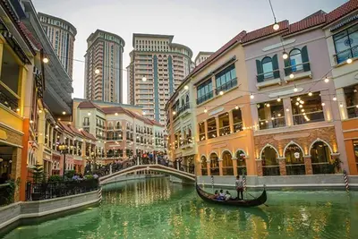 Gallery image of Mckinley BGC Suite in Manila