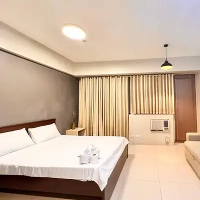 Elegant Condo Hotel across NAIA Airport Terminal 3 Newport City