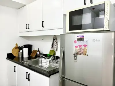 Gallery image of Big unit with balcony near airport and golf course - B Montecito C3 in Manila