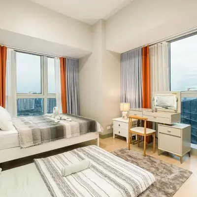 Luxurious 2 Bedroom in Uptown BGC Taguig