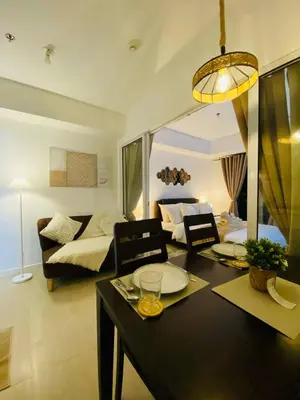 Gallery image of Azure Paris Hilton Staycation in Manila
