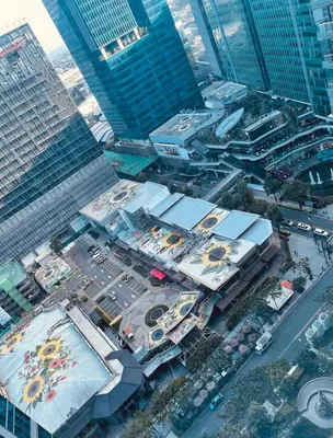 Gallery image of Thompson Suites - 2 beds, Uptown Parksuites Tower 1 25F in Manila