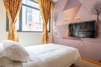 Gallery image of Home me Hotel Makati in Manila