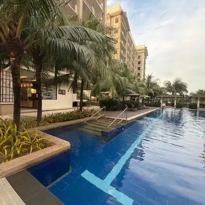 Modern style 2BR Condo Good for 6 Packs Near NAIA