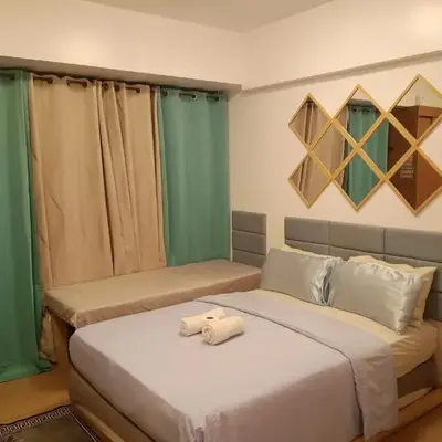 Avah de lara condotel NAIA T3