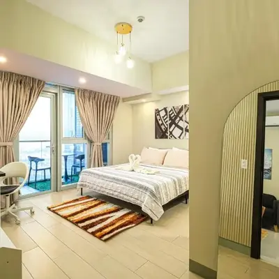 Premium 3BR Suite UptownBGC w/ Bathtub & Balcony