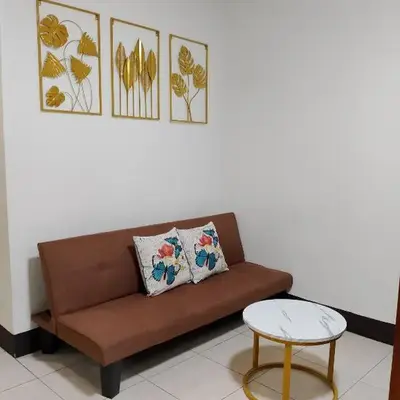 Makati Transient Condo 3BR with Balcony