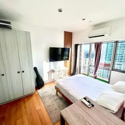 Acqua Private Residences - Iguazu Tower 36th flr Mandaluyong - Makati