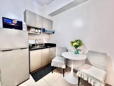 Gallery image of Makati Hotel in Manila