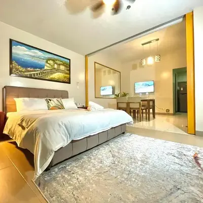 Luxury Bgc Condo At Uptown Area #oursw21e