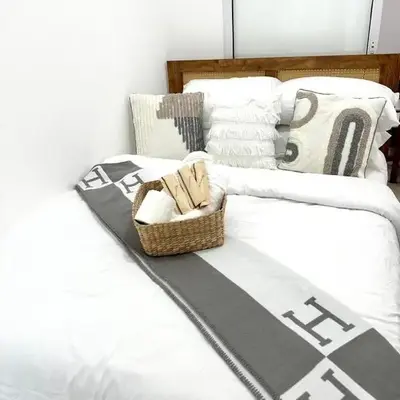 Azure Luxury Suite