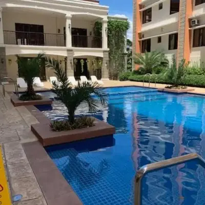 Condotel Near NAIA - massage chair footspa