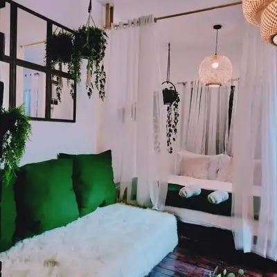 El Nissi Staycation