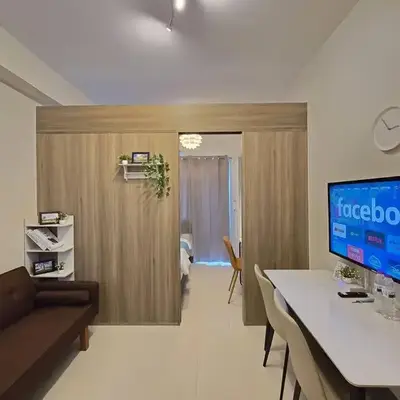 1BR Condotel with Balcony at FAME Residences #FM50