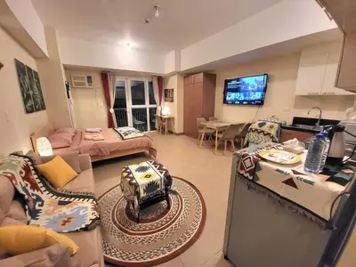 Gallery image of Venice Apartments in McKinley Hill BGC Taguig with Netflix and WiFi in Manila