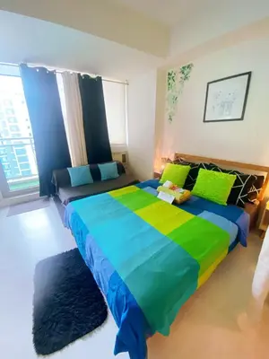 Gallery image of Azure Staycation by RA in Manila