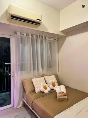 Gallery image of Cozy 1BR Netflix & Alexa w Balcony Free Pool in Manila