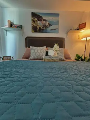 Gallery image of Seraphic Staycation in Manila