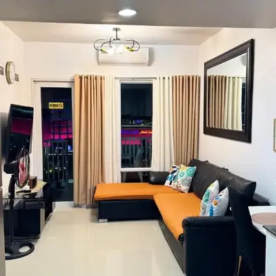 2bedroom unit at Sea Residences infront of MOA Arena