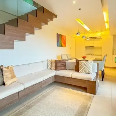 BGC Luxe Interior Suite with Golf Course View