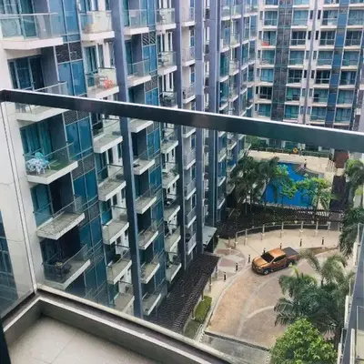 Two Palm Tree Condotel