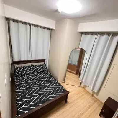 Ellie's Condo Place