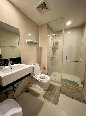 Gallery image of RARE unit at the Venice Luxury Residence With Balcony in Manila
