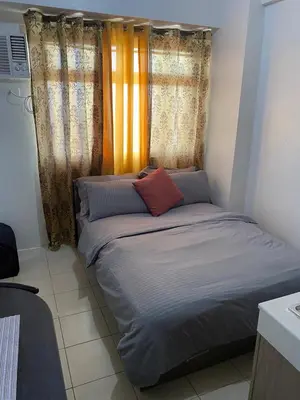 Gallery image of URBAN DECA Staycation in Manila
