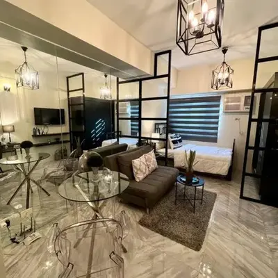 Luxury Style Living-Netflix Ready