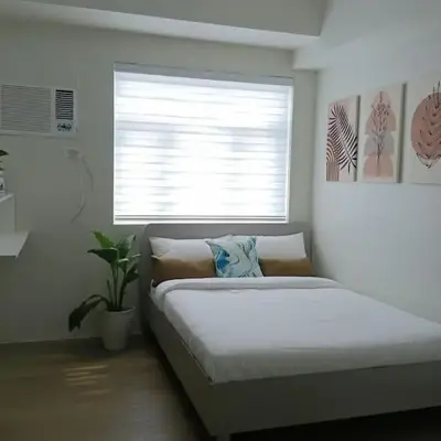 Vista GL Taft Studio Unit