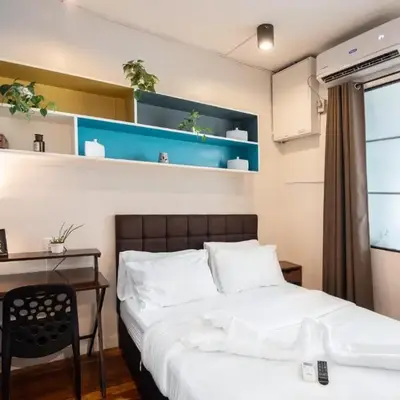Homey and Cozey Poblacion Makati S07