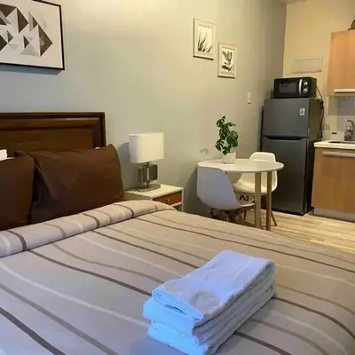 Amazing 1 bedroom with pool