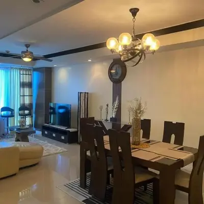 Elegant 2BR