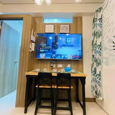 Coast Stay by J 41st floor Penthouse