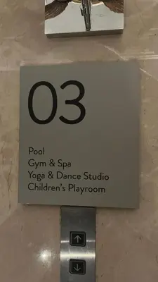 Gallery image of Premium Luxe Studio near Rockwell with City View & Access to Pool,Gym,Sauna,GameRoom in Manila