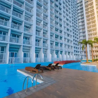 SkyViewCondotel Breeze Residences Staycation near WTC