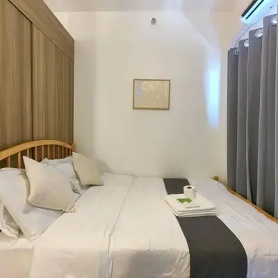 1BR Condotel with Balcony at FAME Residences #FM55