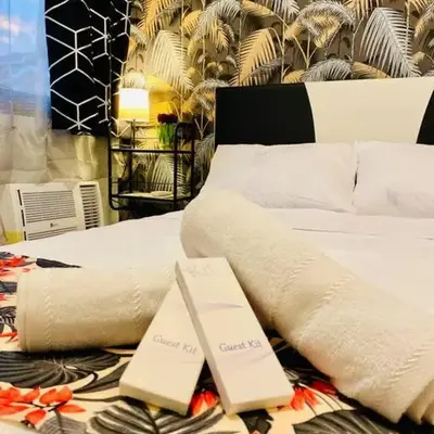 Cozy Minimalist Condotel near NAIA
