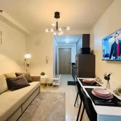 1 BR Apartment near SM Mall of Asia