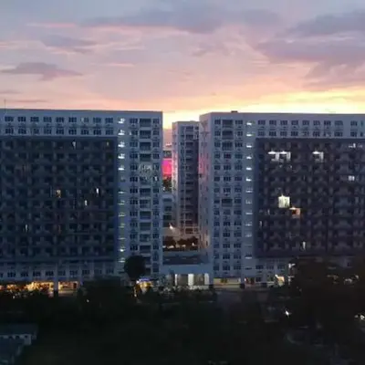 Charlie's Penthouse in Mall of Asia Complex