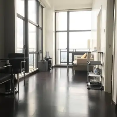 66F 1 BR Penthouse with 2 Balconies Panoramic View