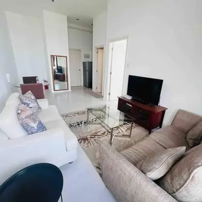 64F Spacious 1 BR Nice View Pool Sauna Gym