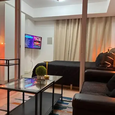 Azure Playfull Living 1 bedroom