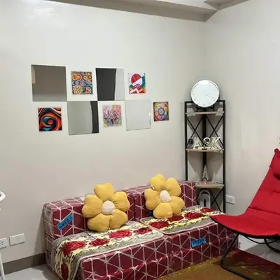 Solana Tower 1 New and Very Neat Studio Unit near SM Manila