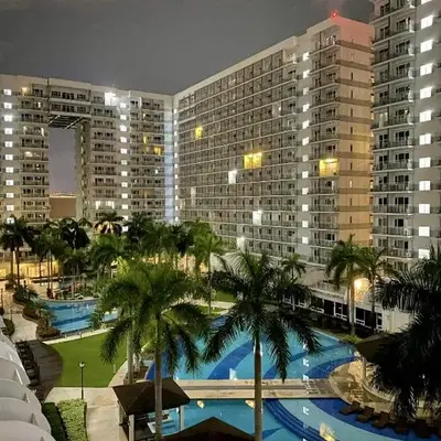 Condotel By RhoiVC in Shell Residences Moa Near Naia Airport